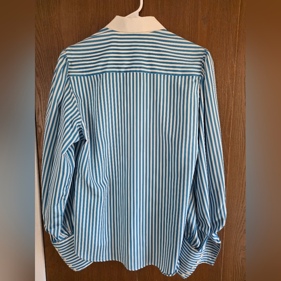 Liz Claiborne Striped Button Down Shirt in Blue and White - Picture 2 of 2